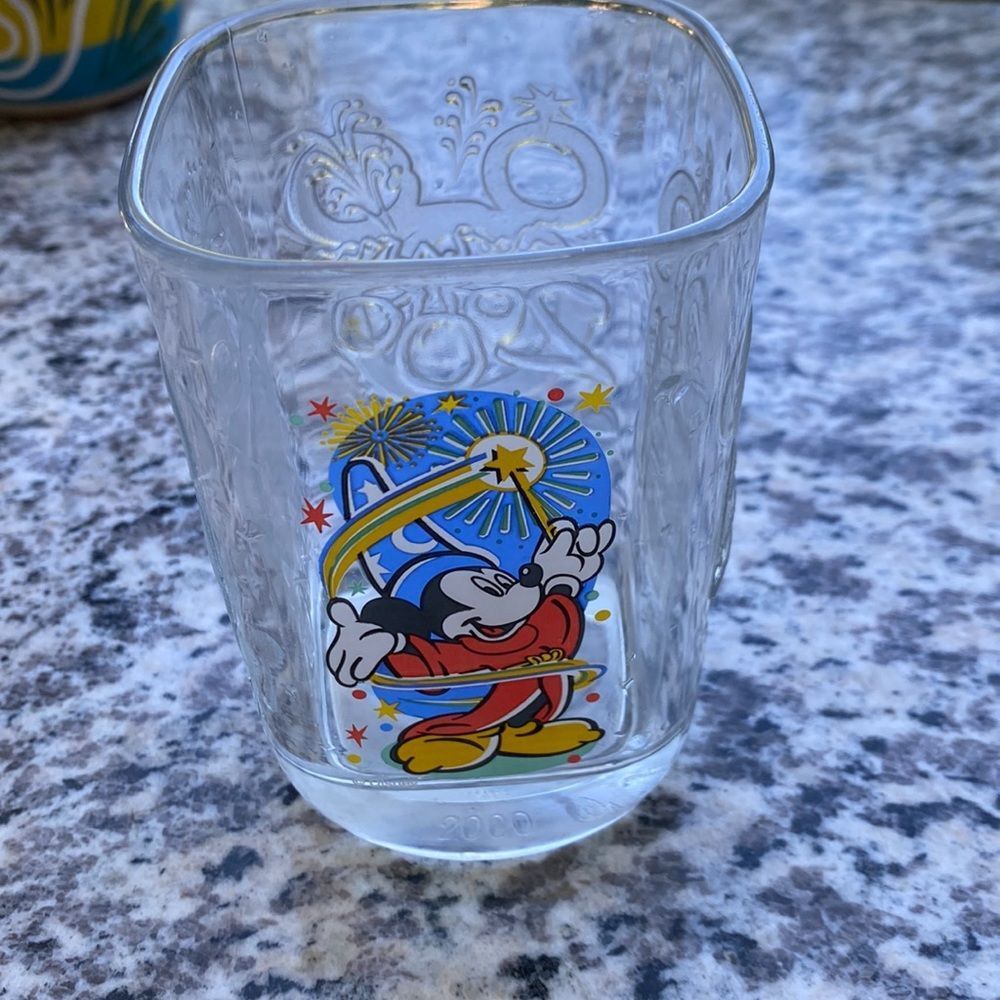 Vintage Disney Fantasia 2000 McDonalds Glass